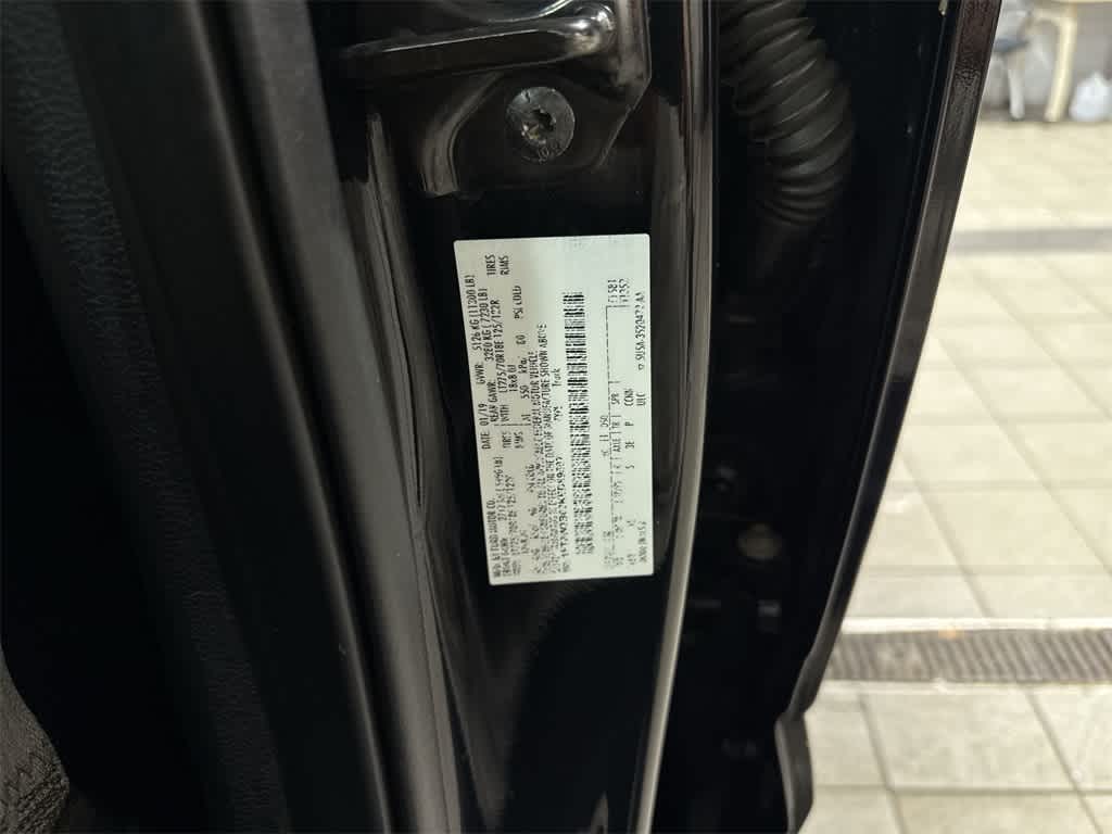 Thumbnail: 2019 Ford F-350 - 14