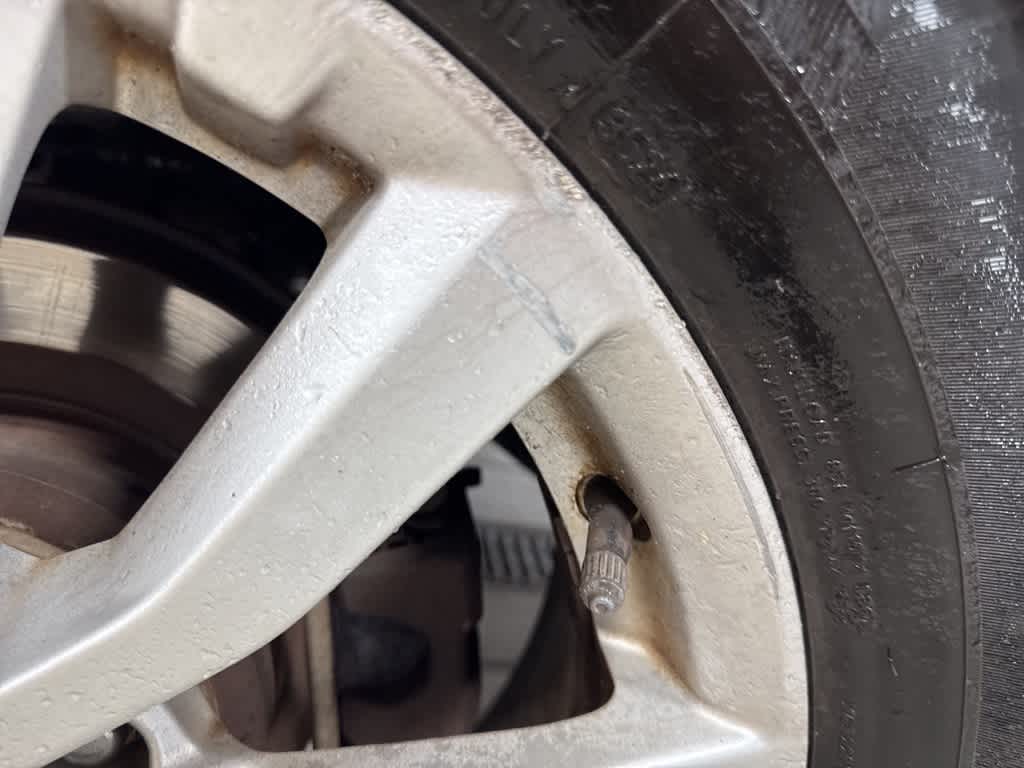 Thumbnail: 2017 Nissan Rogue - 29