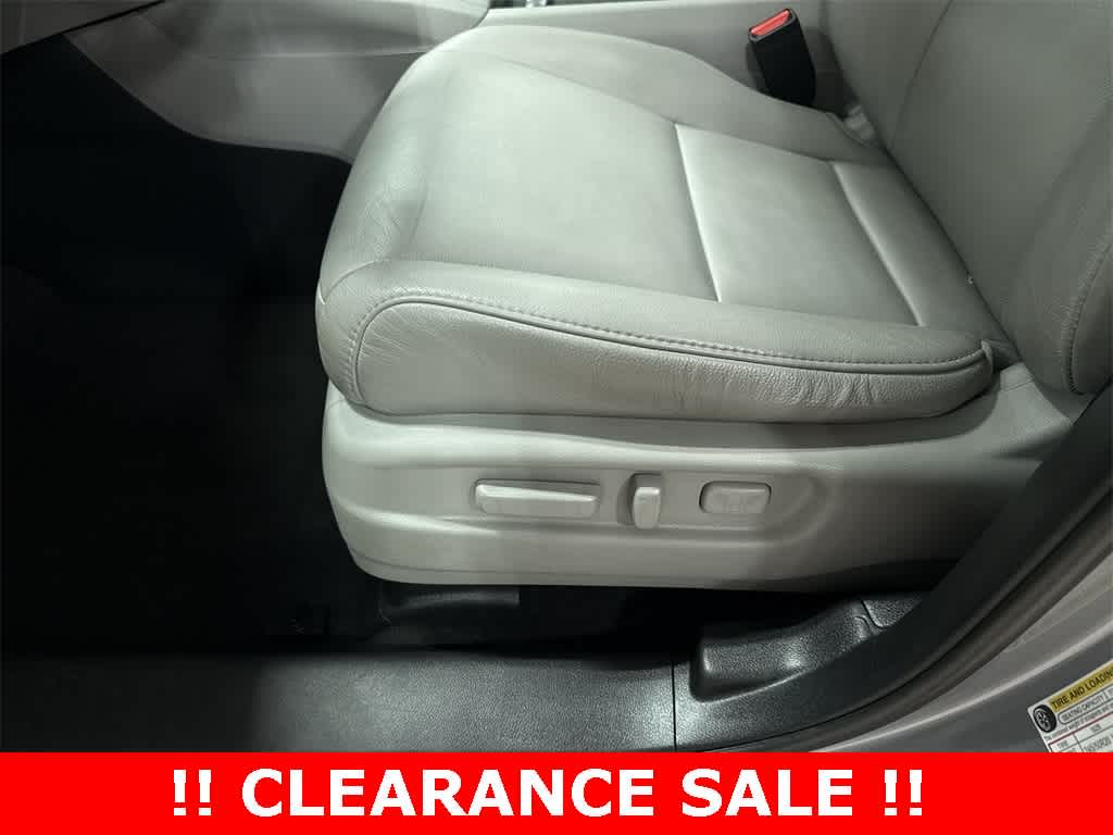 Thumbnail: 2022 Honda Pilot - 24