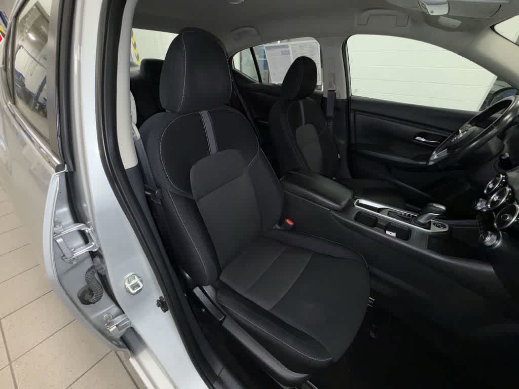 Thumbnail: 2021 Nissan Sentra - 16