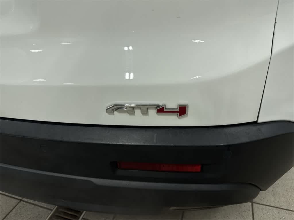 Thumbnail: 2022 GMC Acadia - 28