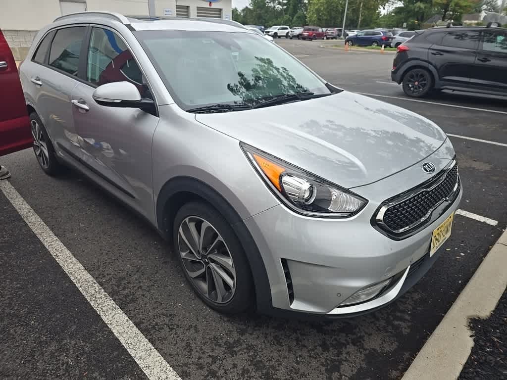Thumbnail: 2018 Kia Niro - 3