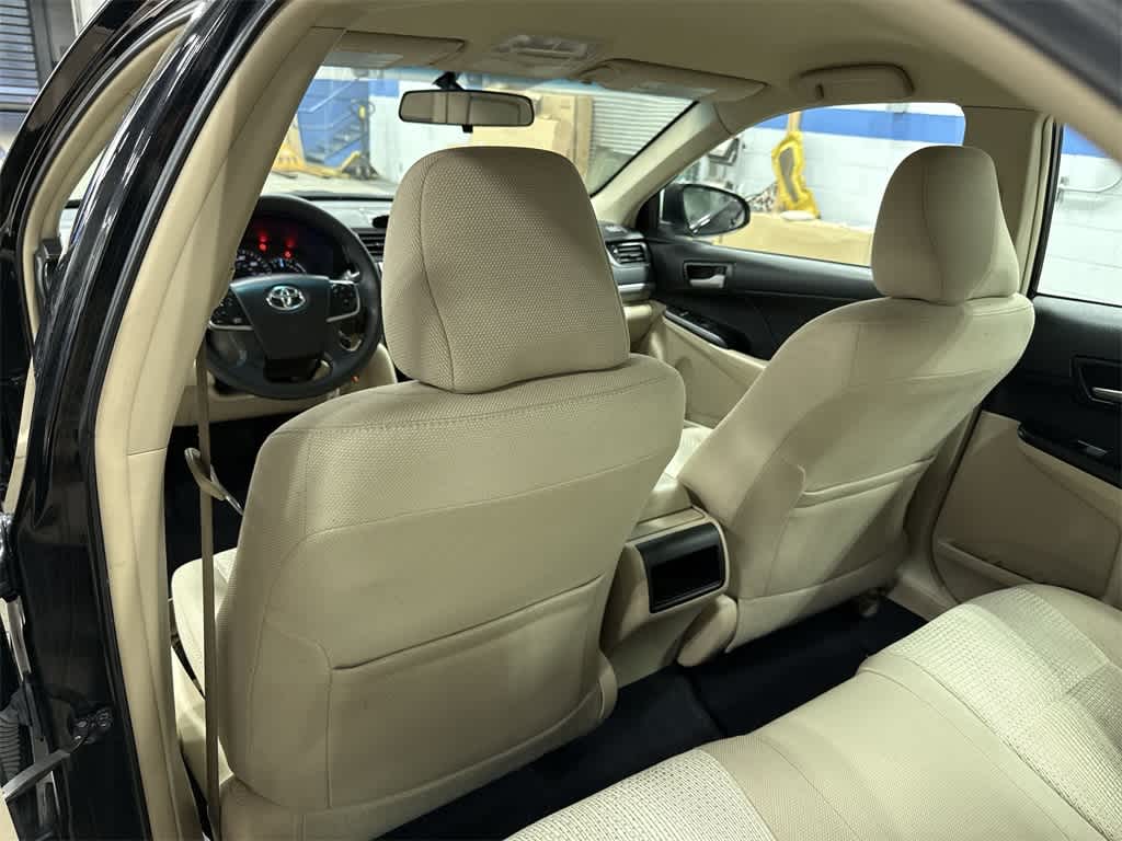 Thumbnail: 2014 Toyota Camry - 27