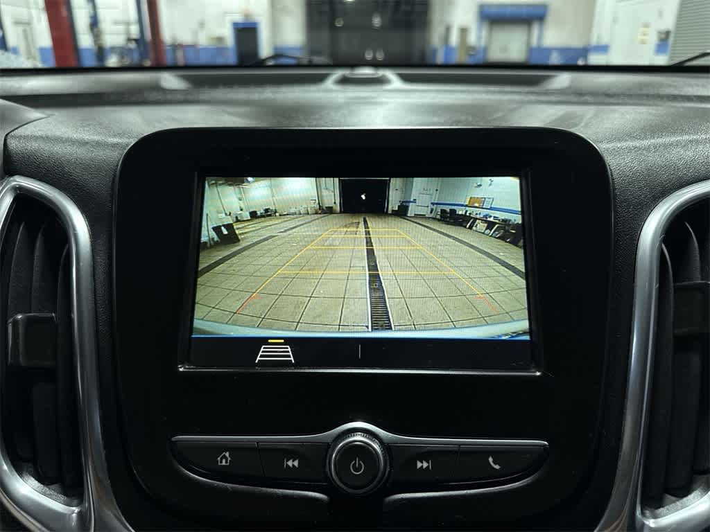 Thumbnail: 2019 Chevrolet Equinox - 24