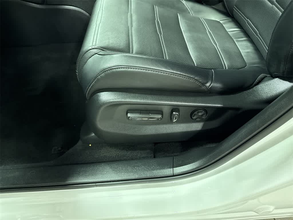 2022 Honda CR-V EX-L 23