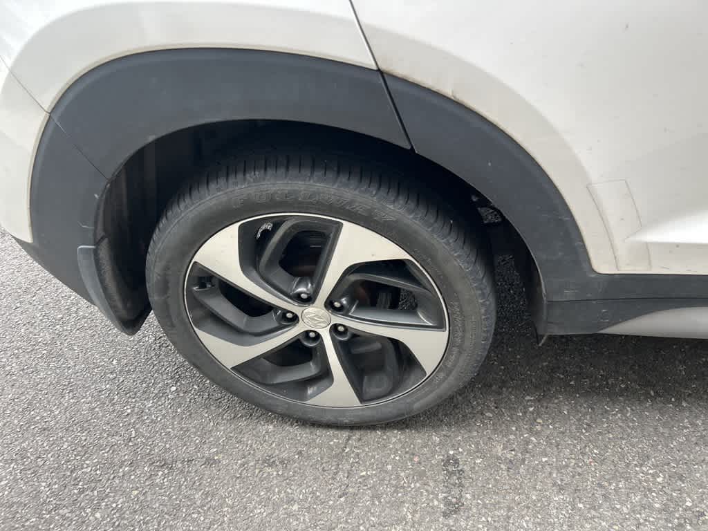 Thumbnail: 2018 Hyundai Tucson - 5