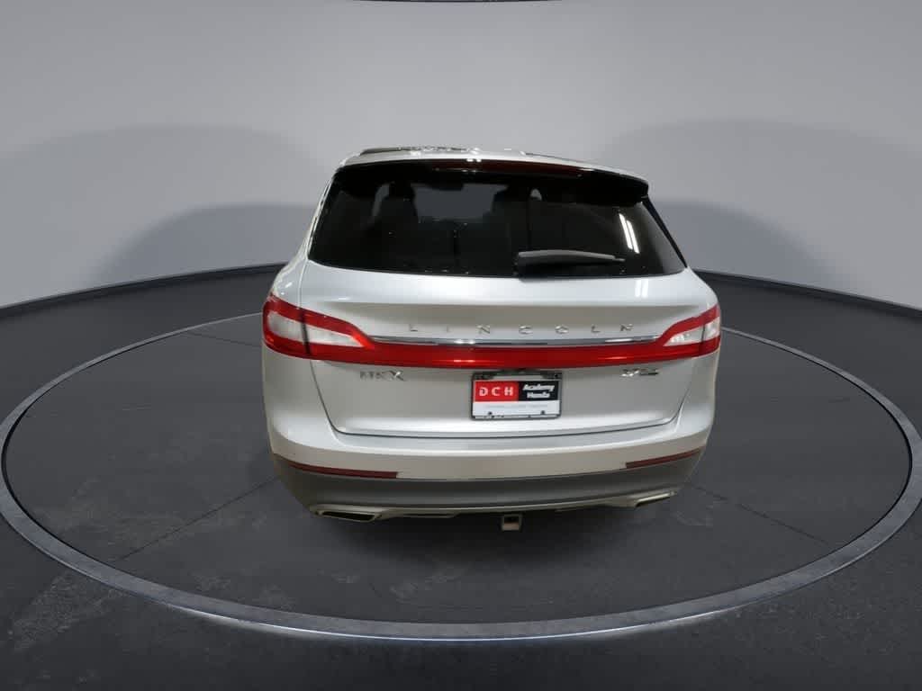 Thumbnail: 2016 Lincoln MKX - 7