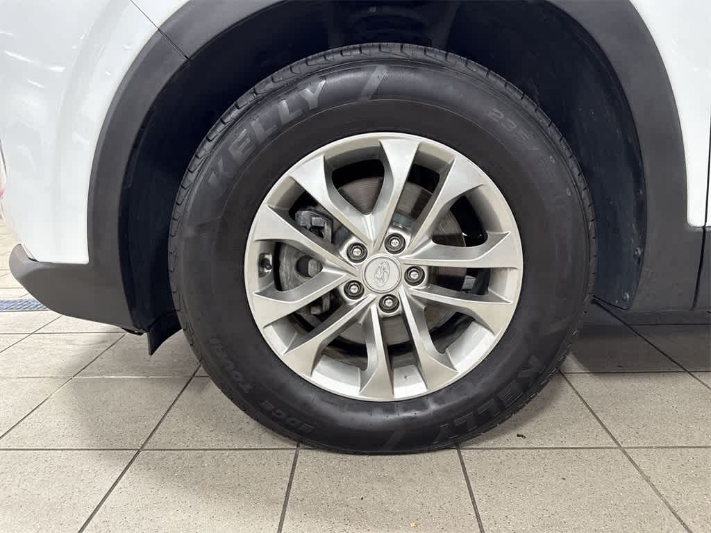 Thumbnail: 2020 Hyundai Santa Fe - 10