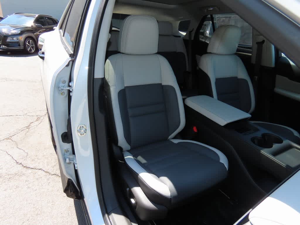 Thumbnail: 2026 Honda Prologue - 17