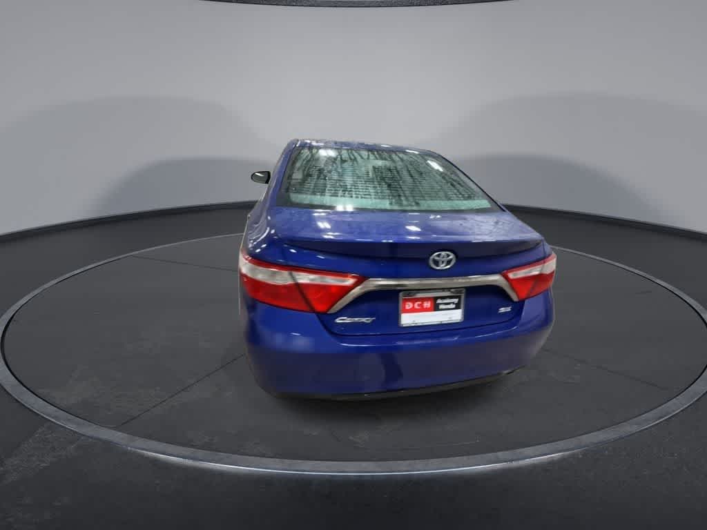 Thumbnail: 2016 Toyota Camry - 7