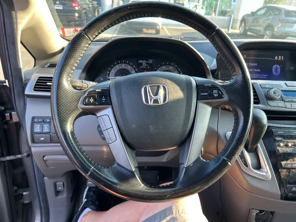 Thumbnail: 2011 Honda Odyssey - 3