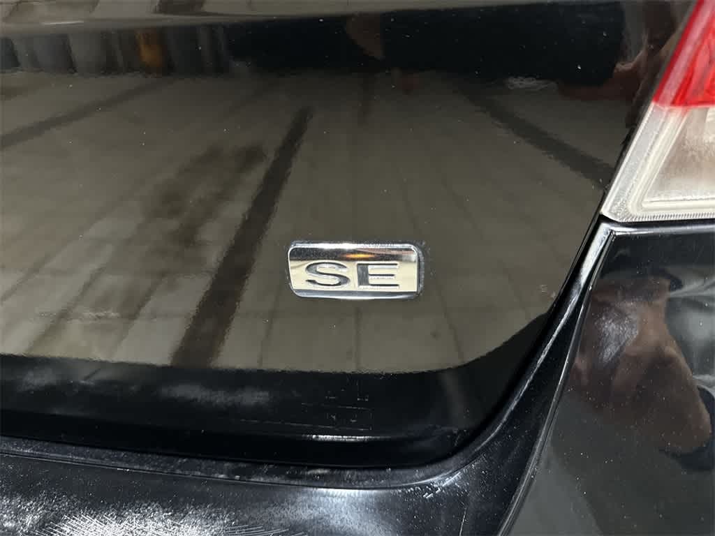 Thumbnail: 2010 Ford Focus - 24