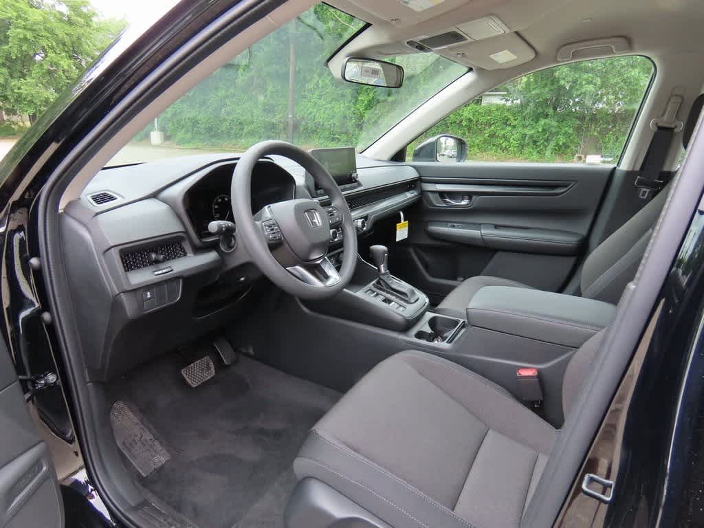 2025 Honda CR-V LX 2