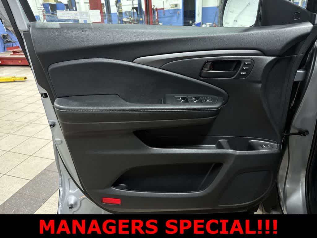 Thumbnail: 2023 Honda Passport - 29