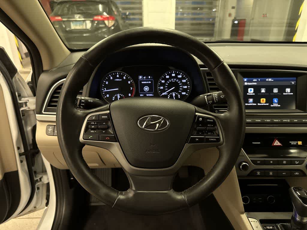 Thumbnail: 2018 Hyundai Elantra - 18