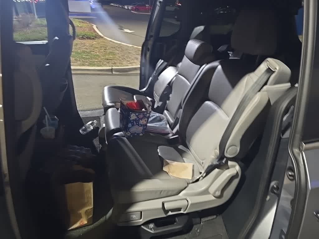 Thumbnail: 2022 Honda Odyssey - 9