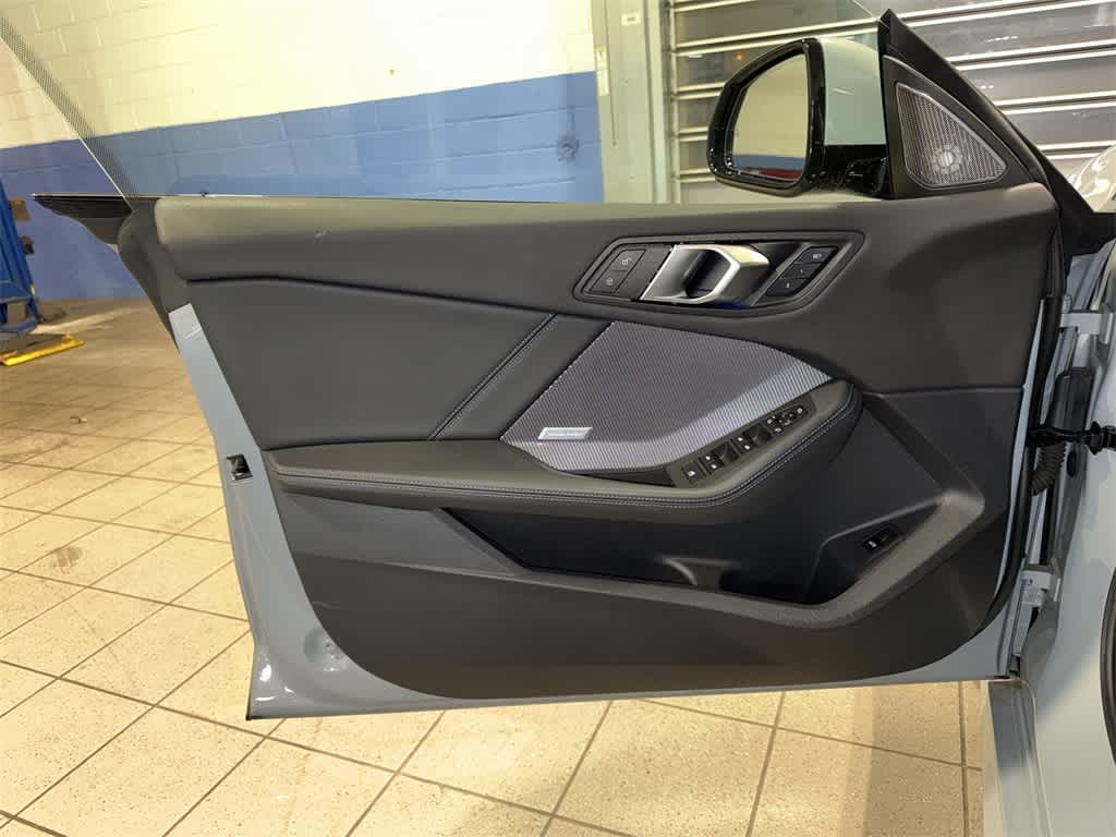 Thumbnail: 2025 BMW 2 Series - 28