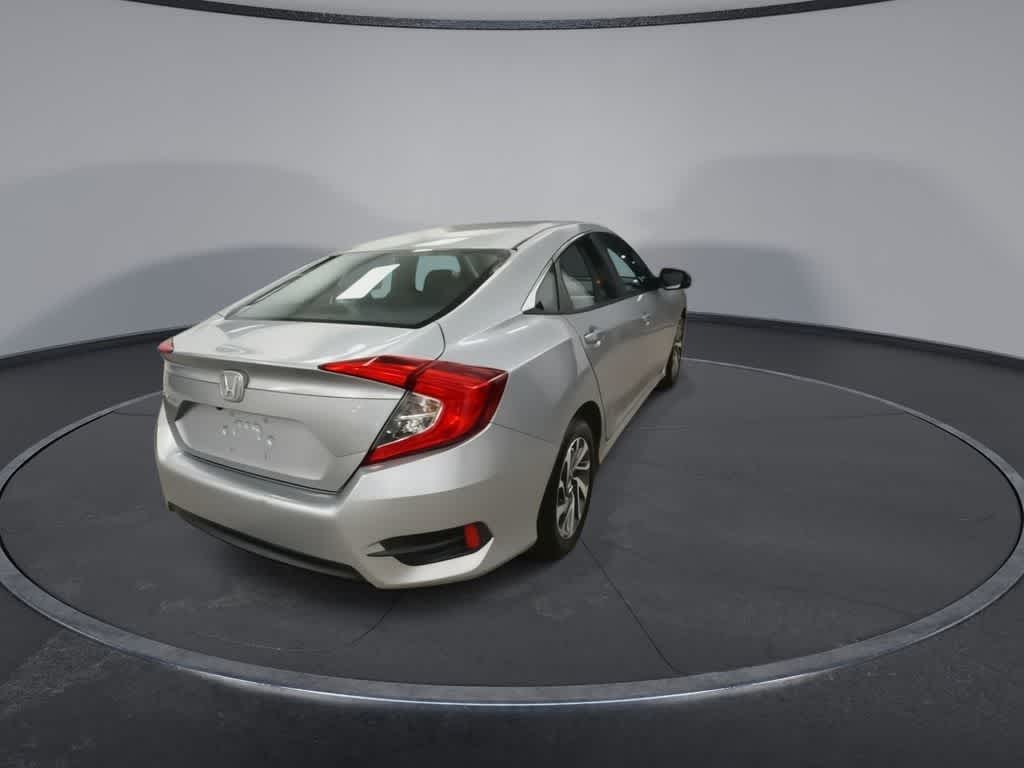 Thumbnail: 2016 Honda Civic - 8