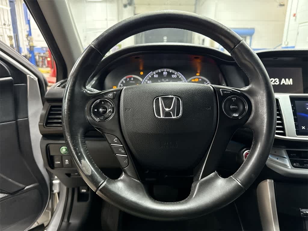 Thumbnail: 2015 Honda Accord - 18