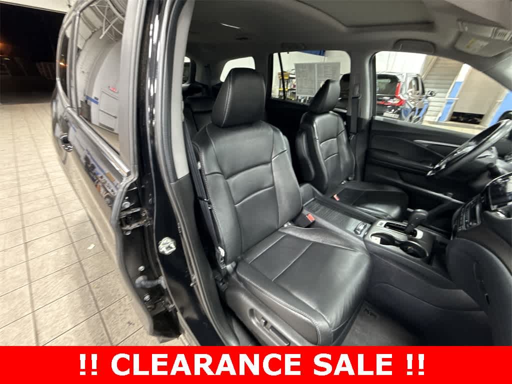 Thumbnail: 2020 Honda Pilot - 16