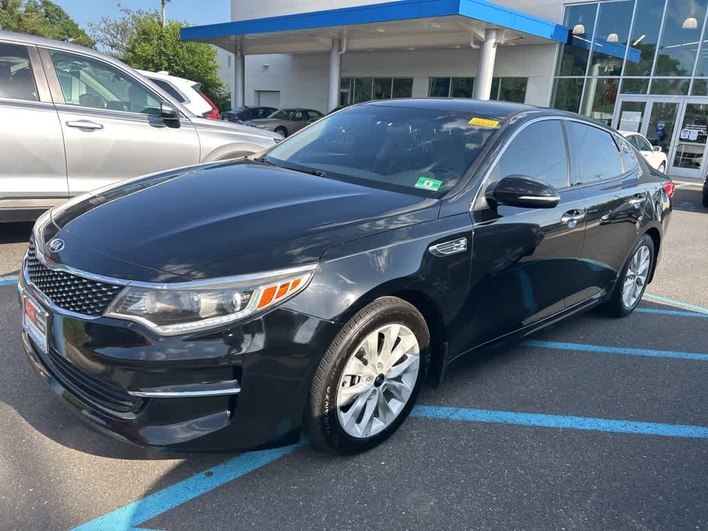 Thumbnail: 2018 Kia Optima - 1