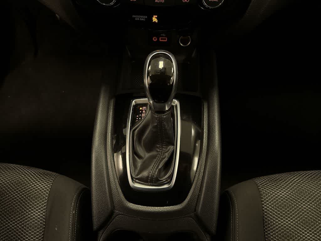Thumbnail: 2020 Nissan Rogue Sport - 31