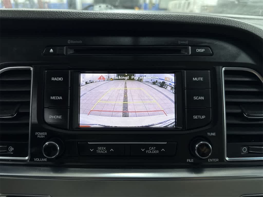 Thumbnail: 2015 Hyundai Sonata - 24