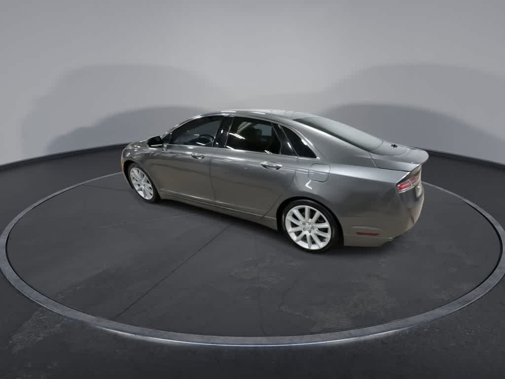 Thumbnail: 2014 Lincoln MKZ - 6