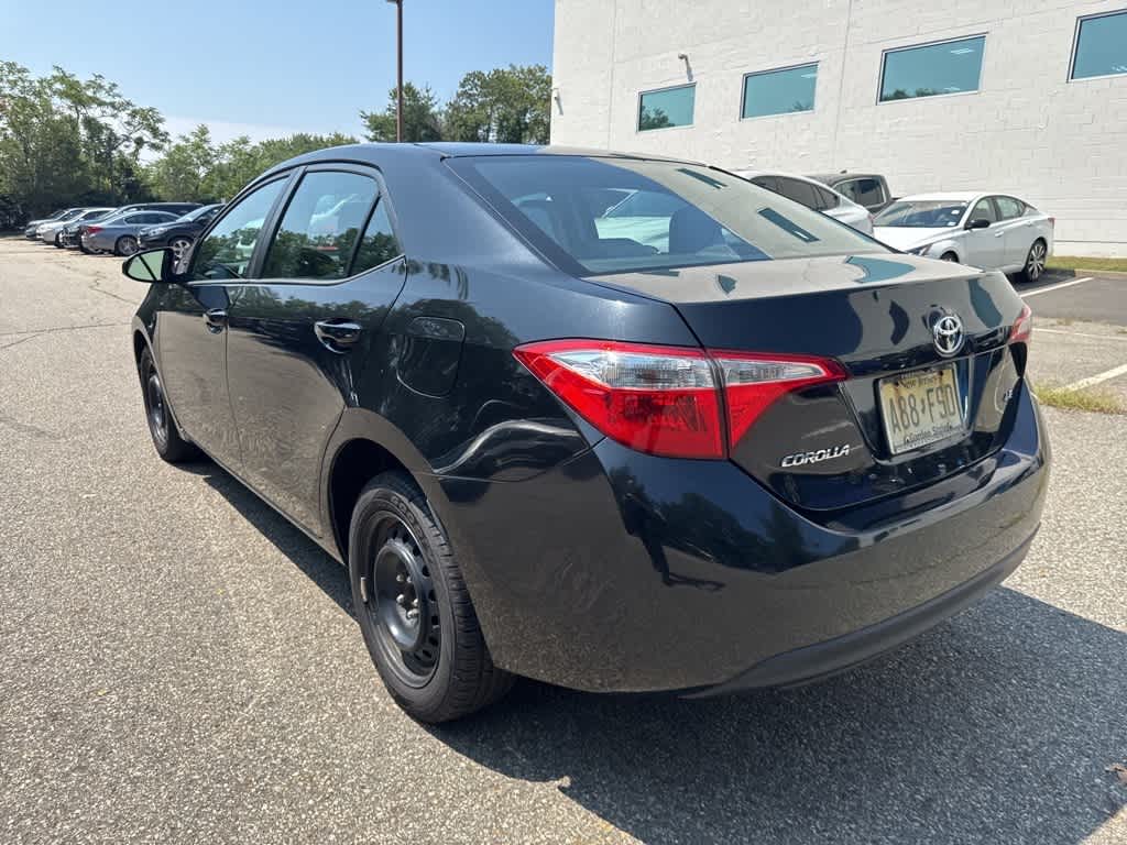 Thumbnail: 2015 Toyota Corolla - 2