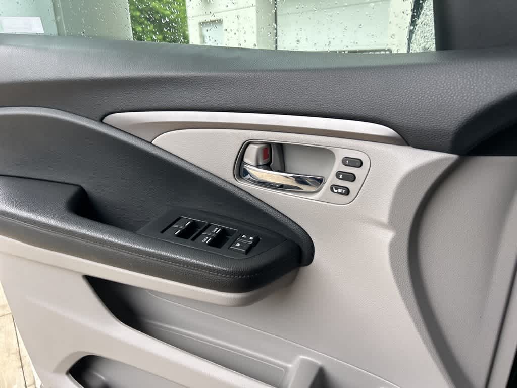 2022 Honda Pilot EX-L 22