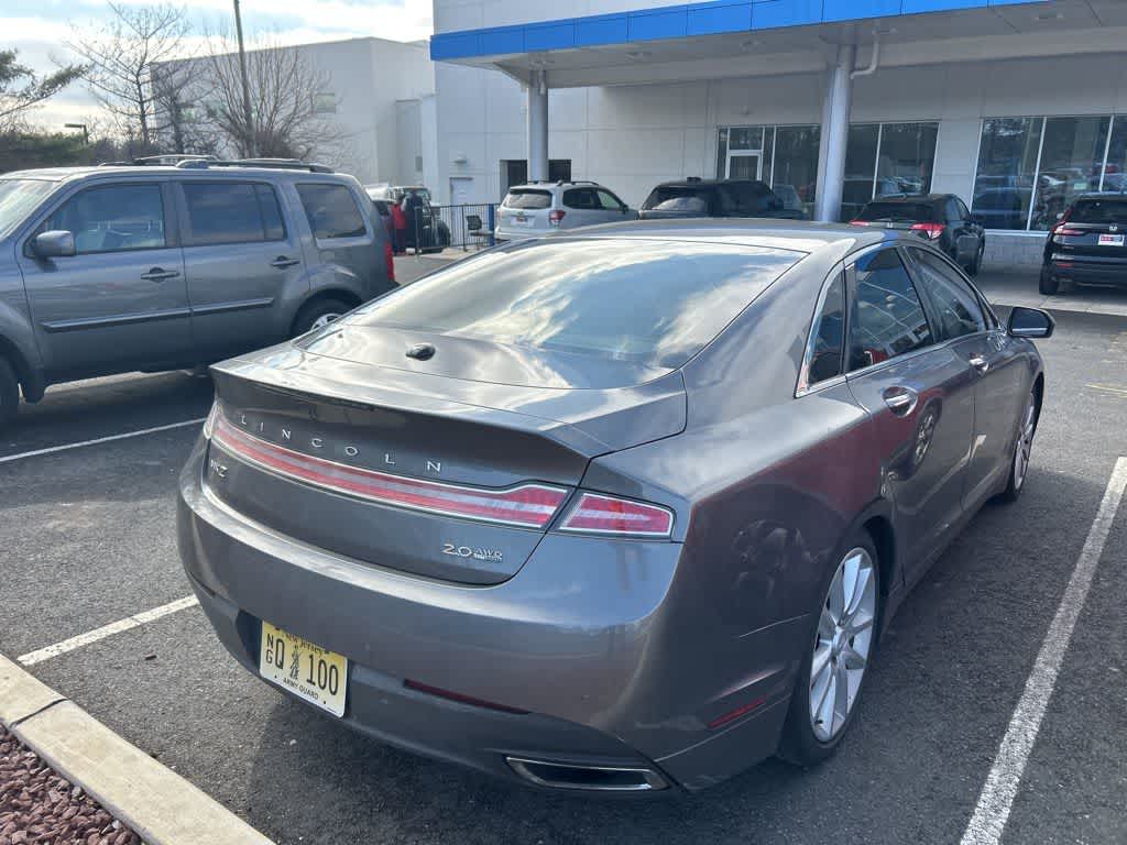 Thumbnail: 2014 Lincoln MKZ - 6