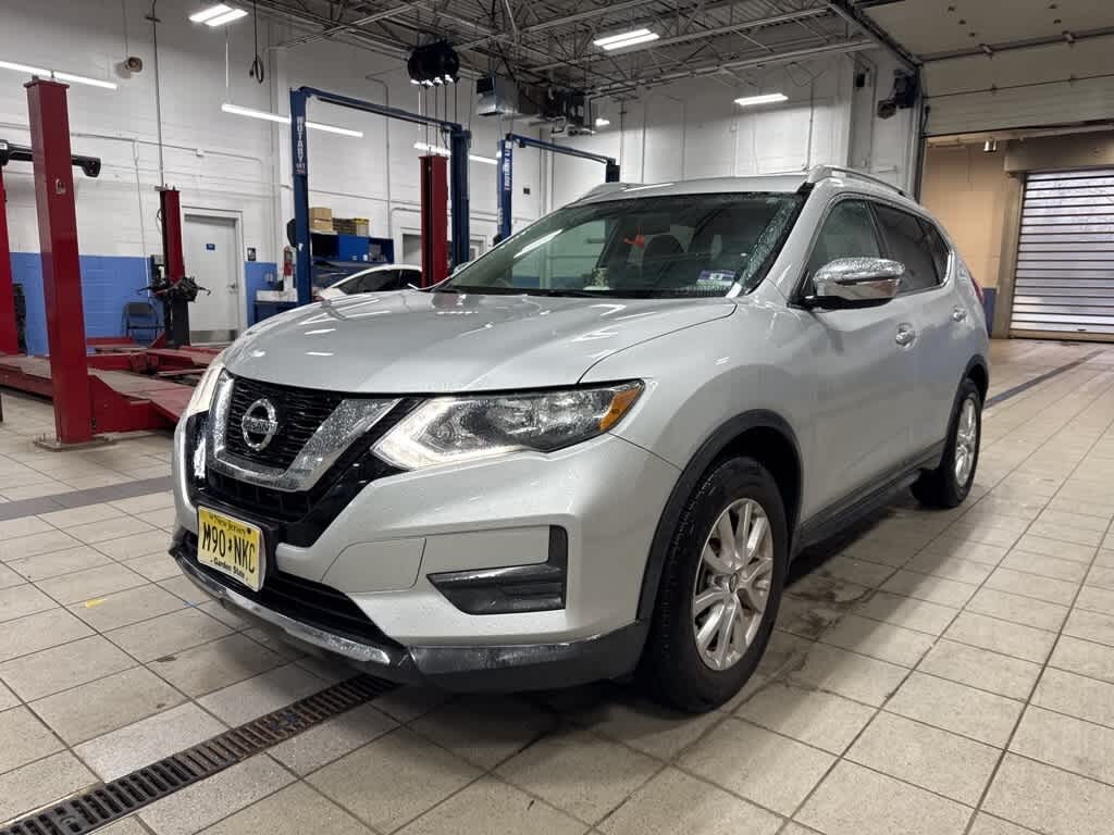 Used 2017 Nissan Rogue SV SUV