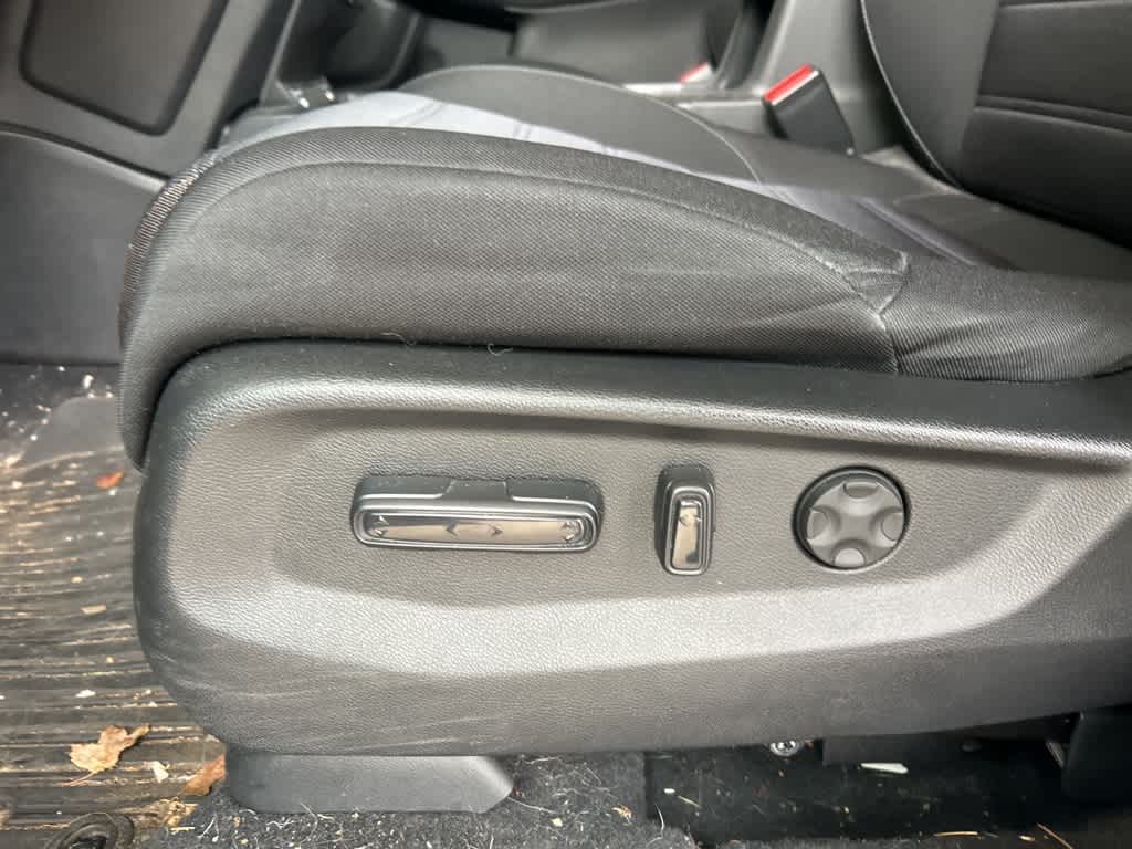 Thumbnail: 2022 Honda CR-V - 22