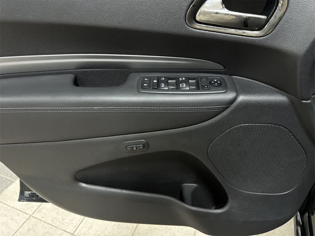 Thumbnail: 2020 Dodge Durango - 24