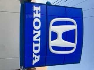 Thumbnail: 2019 Jeep Cherokee - 13