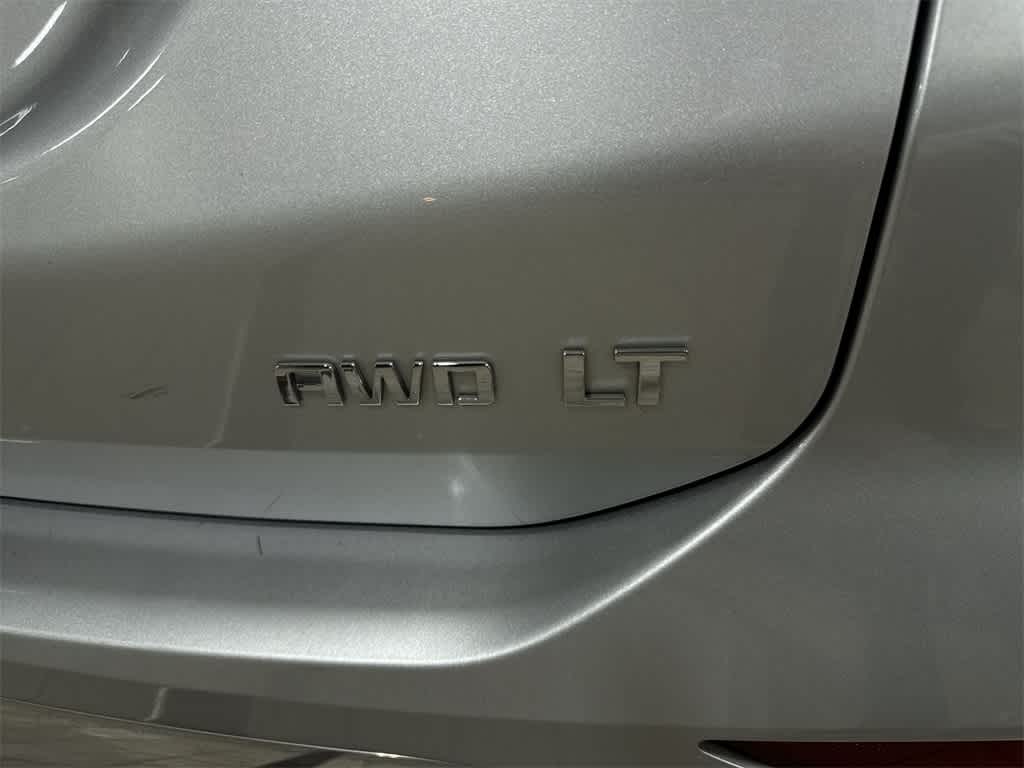 Thumbnail: 2019 Chevrolet Equinox - 26