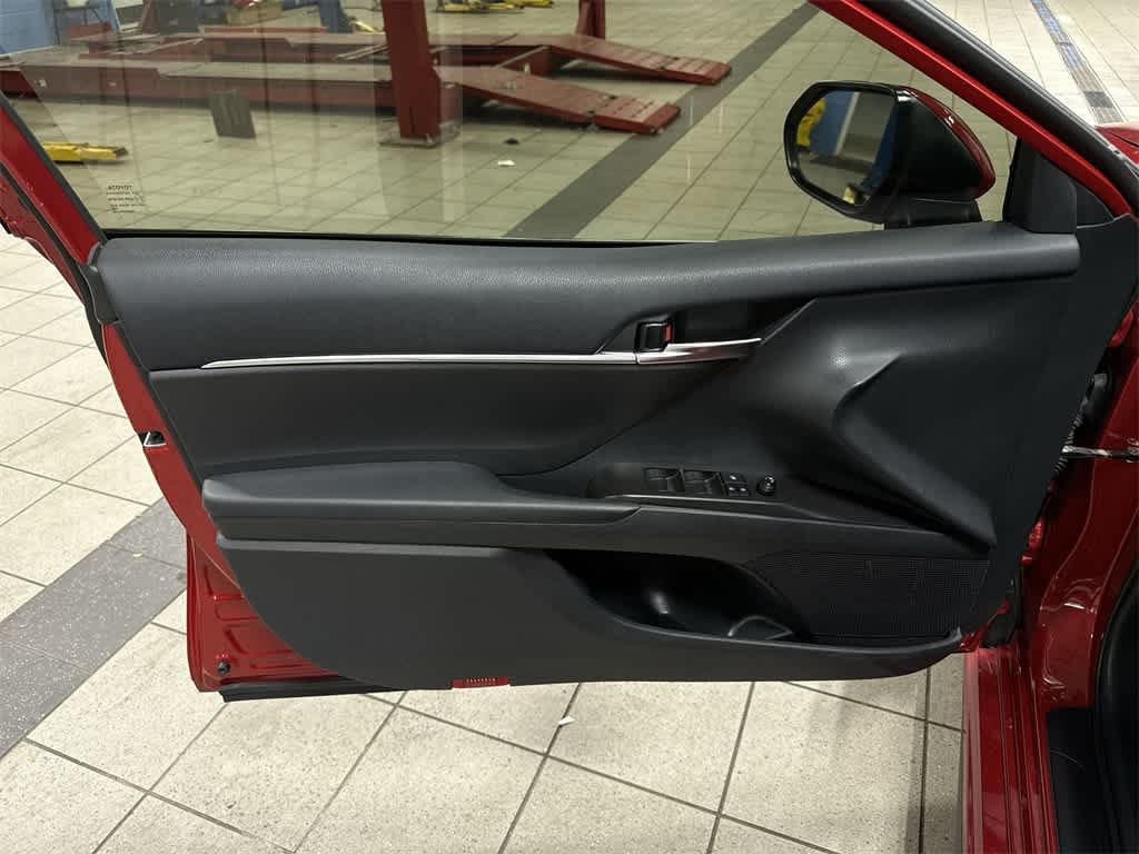 Thumbnail: 2024 Toyota Camry - 30