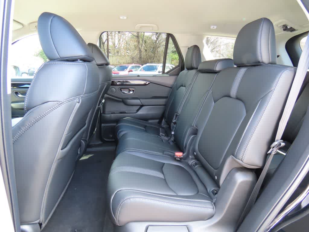 Thumbnail: 2026 Honda Pilot - 14