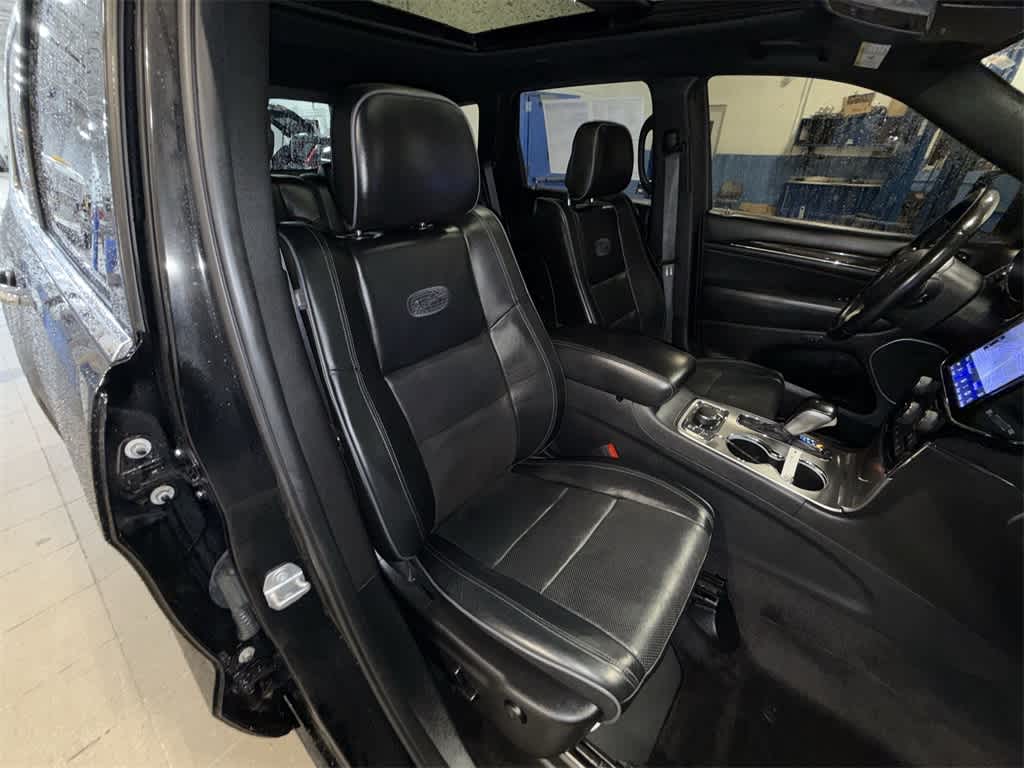 Thumbnail: 2019 Jeep Grand Cherokee - 16