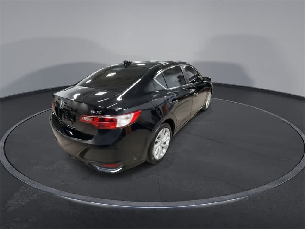 Thumbnail: 2017 Acura ILX - 8