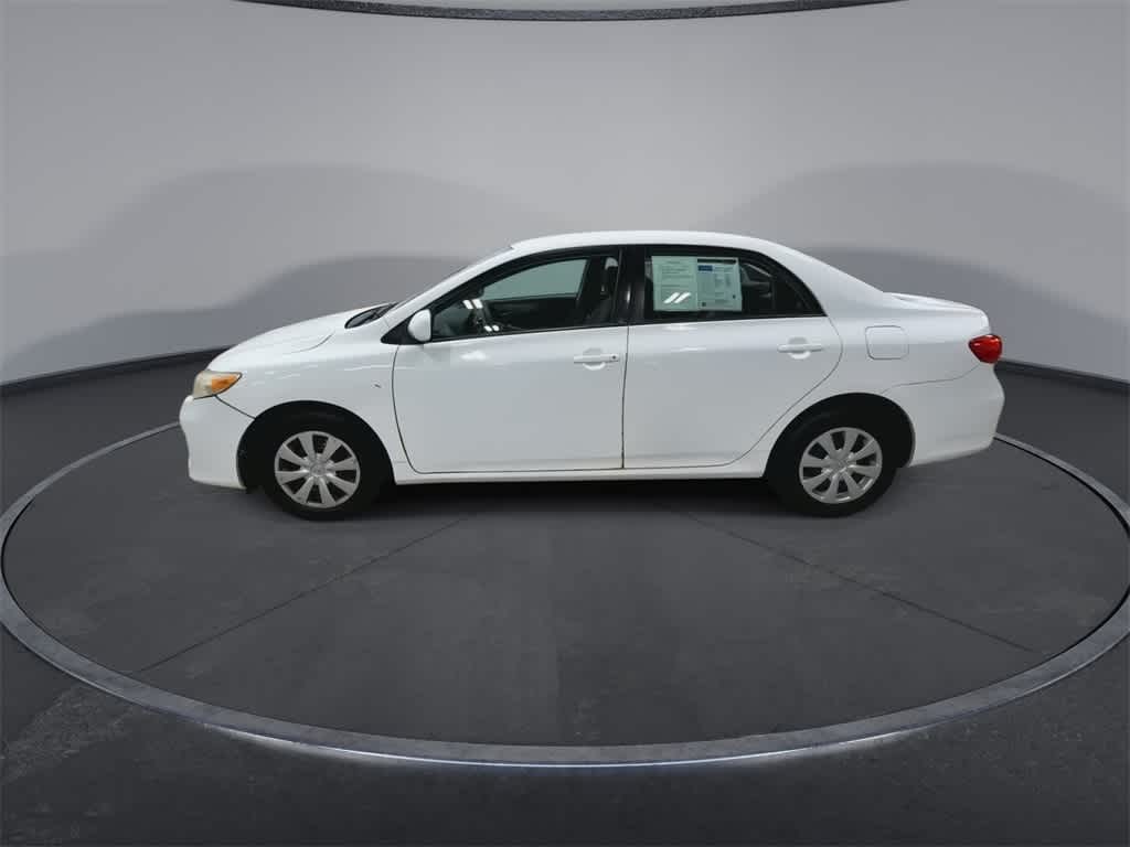 Thumbnail: 2011 Toyota Corolla - 5