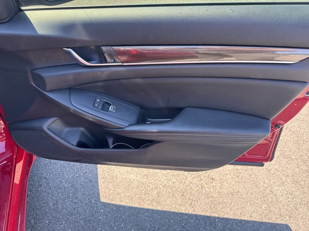 Thumbnail: 2018 Honda Accord - 15