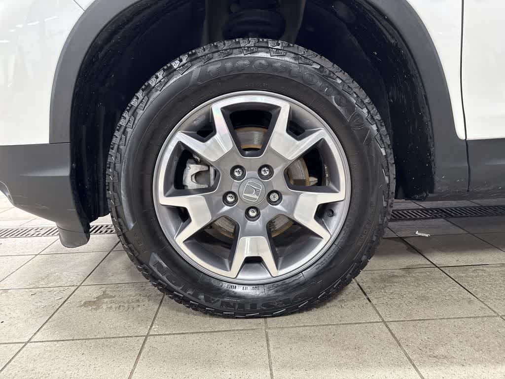 Thumbnail: 2023 Honda Passport - 10