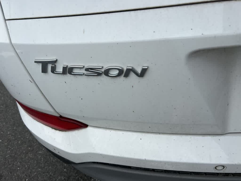 Thumbnail: 2018 Hyundai Tucson - 8