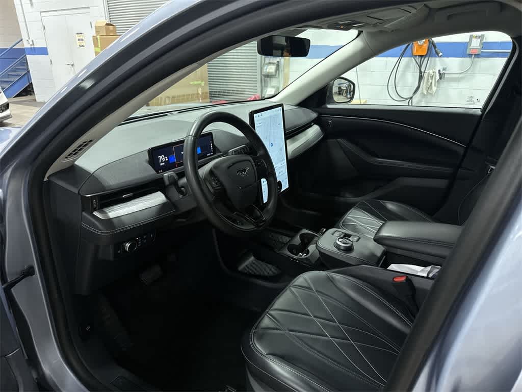 Thumbnail: 2022 Ford Mustang Mach-E - 29