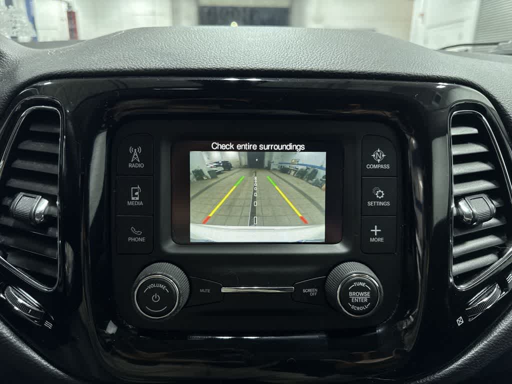 Thumbnail: 2018 Jeep Compass - 24