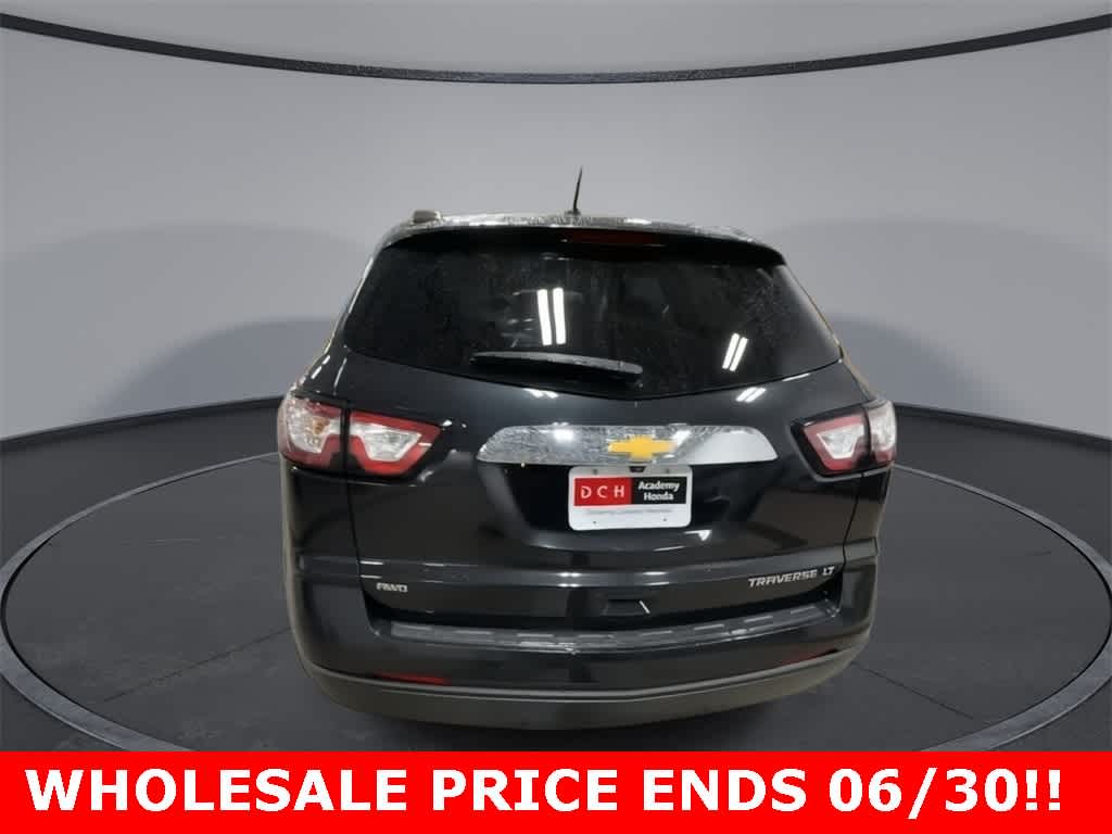 Thumbnail: 2015 Chevrolet Traverse - 7
