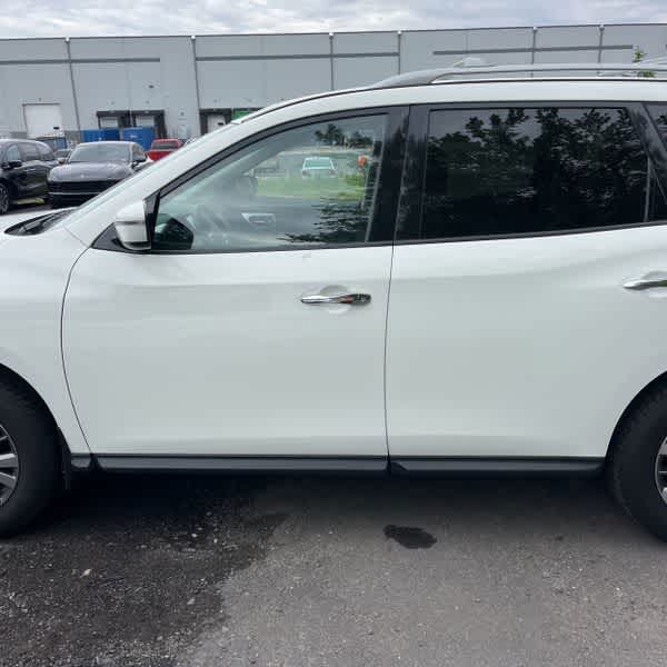 Thumbnail: 2019 Nissan Pathfinder - 4