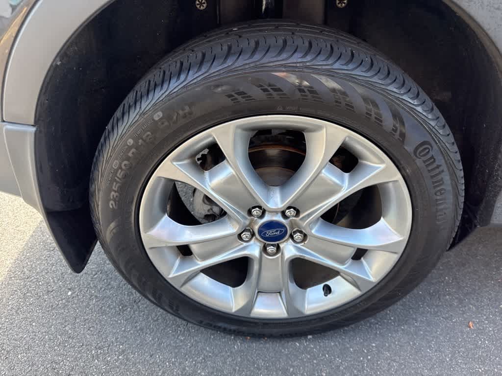 Thumbnail: 2013 Ford Escape - 15