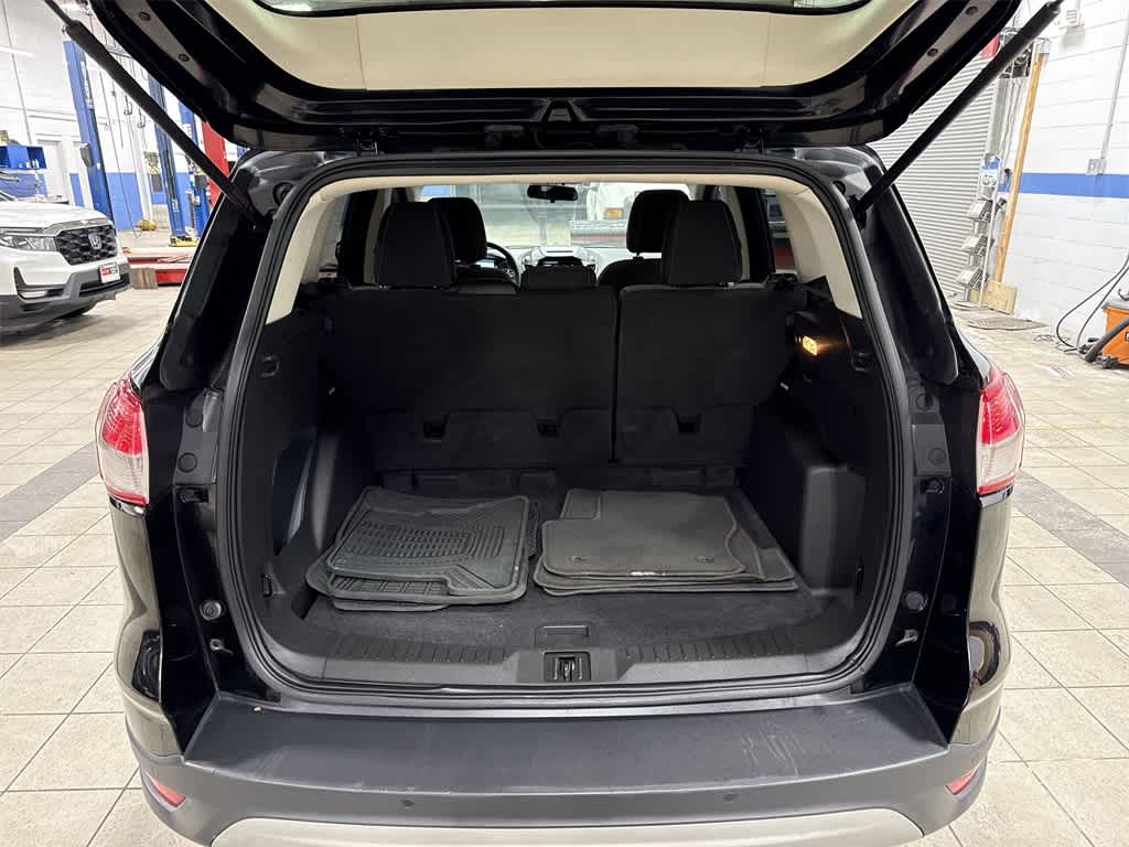 Thumbnail: 2016 Ford Escape - 11